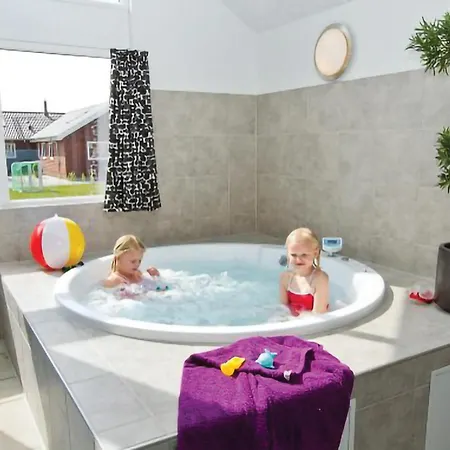 Front In With Sauna * Nordborg